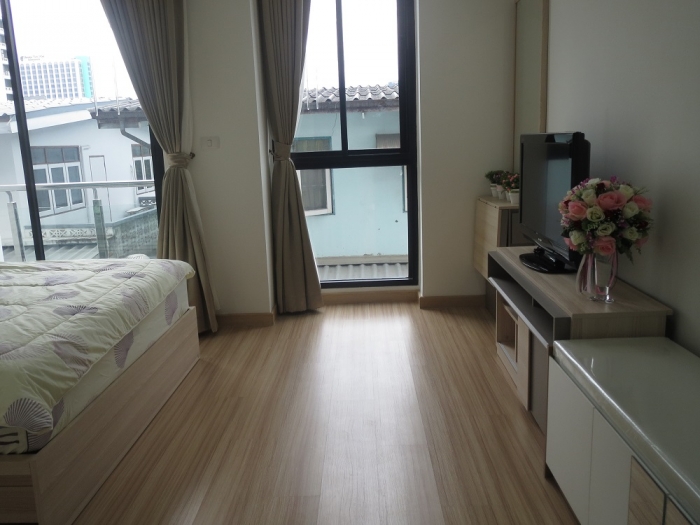 Chateau in Town 20-2 for rent: 1 bedroom 1 bathroom  25sqm. 2nd floor 15,000 Baht