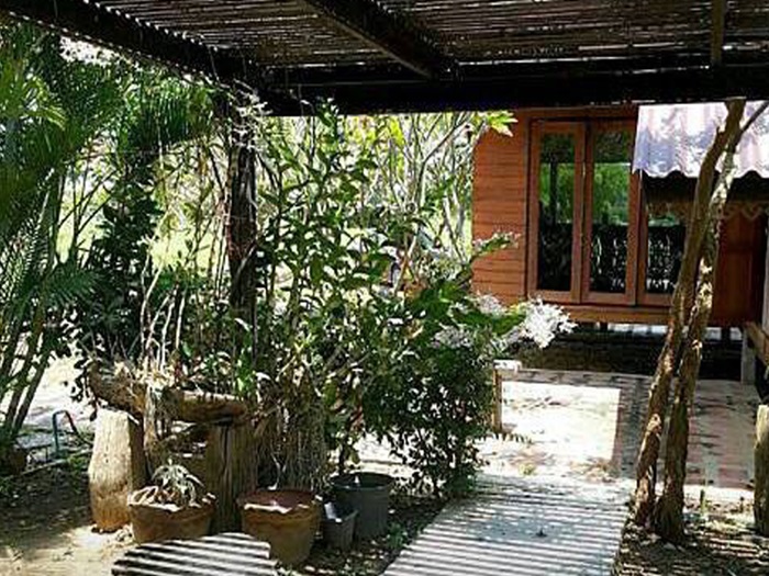 ขายบ้านสวน ที่ดินกุยบุรี ประจวบคีรีขันธ์ พร้อมบ้านพักตากอากาศ 3,500,000 บ.