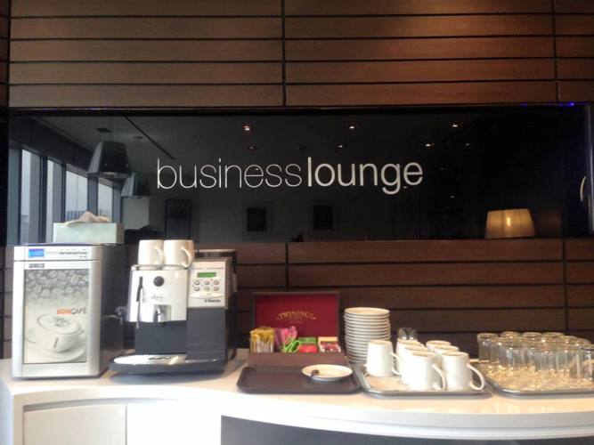 พื้นที่ทำงานและฟรี Coffee & ฟรี Wifiตึกเอ็มไทย ชั้น 23 ออลซีซั่นส์พลส ราคา 790 บาทต่อเดือน!!!