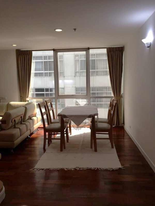 Asoke Place For Rent 2 Bed 1 Bath 80sqm 25,000 Baht