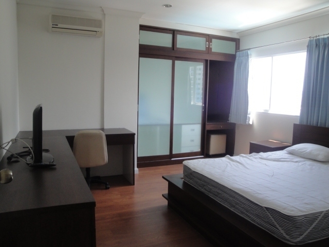 2 Bed 1 Bath For Rent at Grand Parkview Asoke 30,000THB