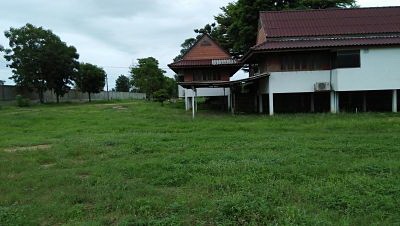 Sale Large Land plus nice House Suburban of Kanchaburi with Chanote Title Suitable for Big Projects