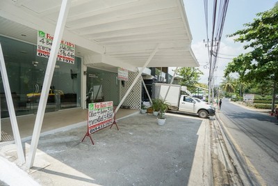 Shop house Home office for Rent near International School of Samui in bophut area good location 