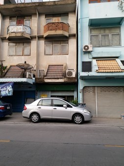 ขาย อาคารพาณิชย์ 3 ชั้นครึ่ง บางกรวยไทรน้อย บางกรวย นนทบุรี
