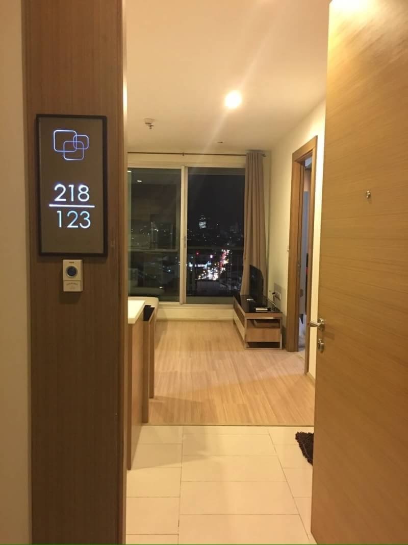 Condo for rent fully furnished in Ratchada @MRT