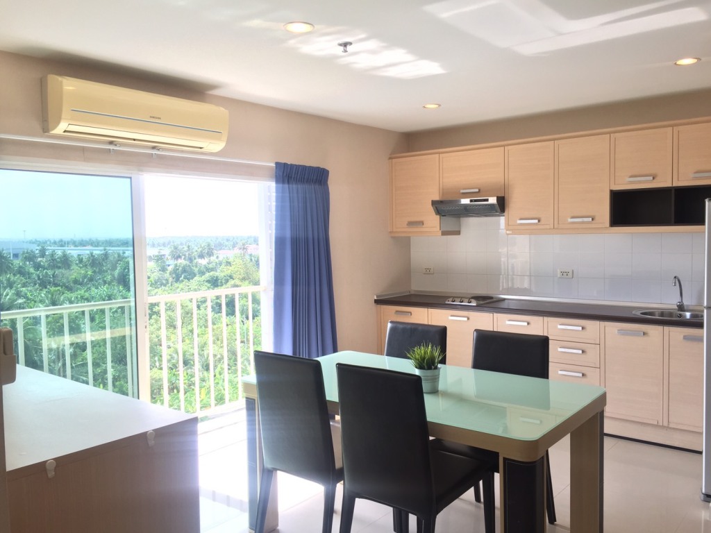 Metro Park Sathorn For Rent 2 beds only 13,000 bath Nice coconut farm view.