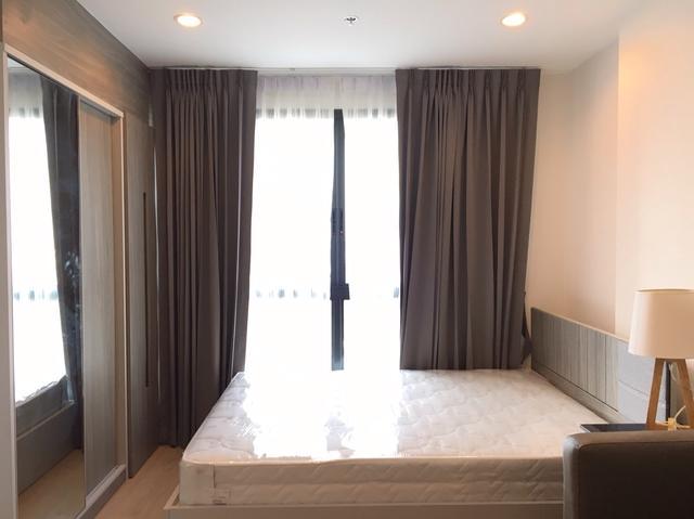 For Rent Ideo Sathorn Thapra near BTS Pho nimit very nice room dont miss out !!