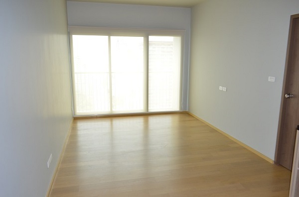 NOBLE REVENT for sale 150 meters from Phyathai BTS and ARL station 49 sqm 1 bed and 9506000 bath