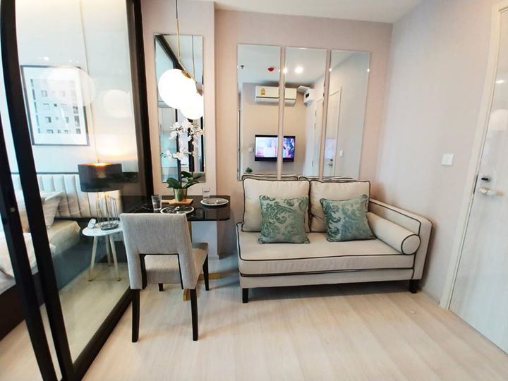 For rent Life asoke                                           