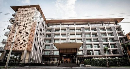 ขายโรงแรม  มี 127 ห้อง 7 ชั้น อยู่พัทยาเหนือ บางละมุง ชลบุรี