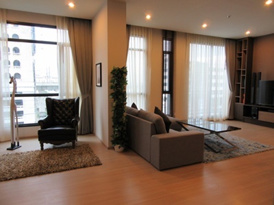 URGENT...!!! The Capital Ekamai-Thonglor, 200 sq.m., whole 6th floor, fully-furnished