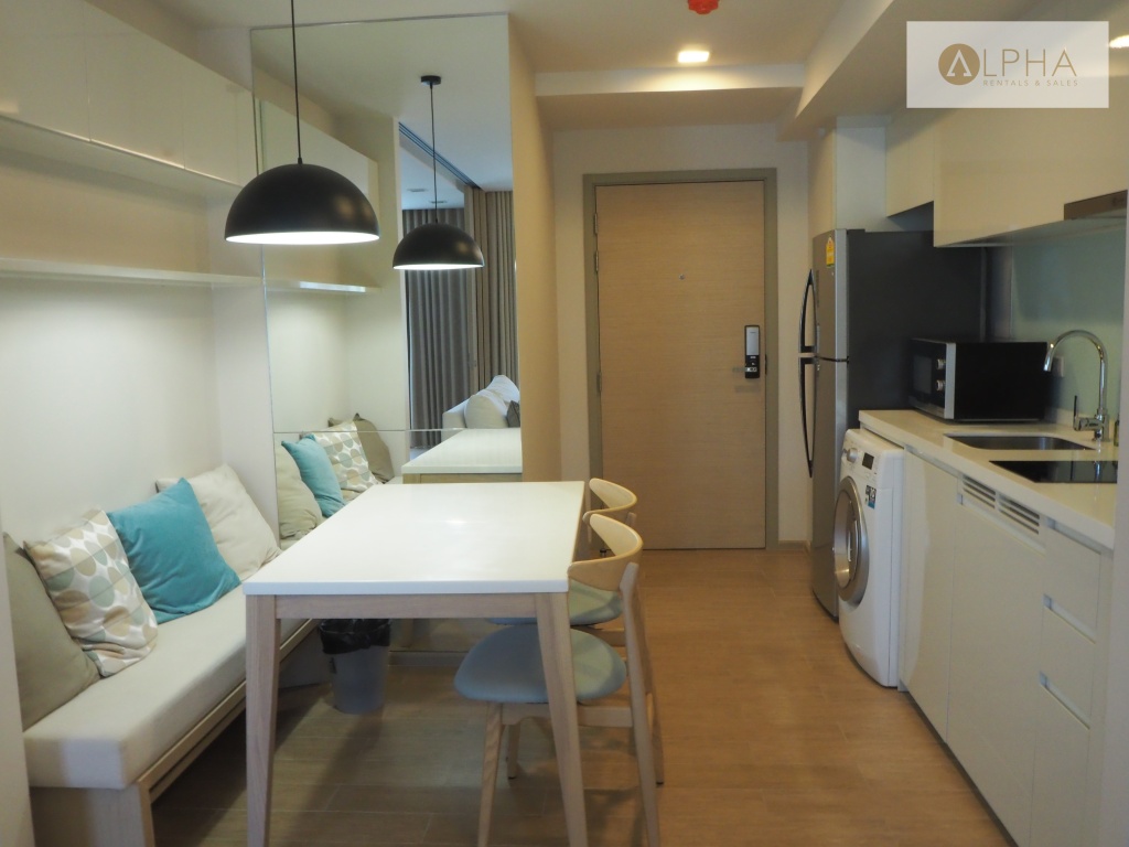  1 bedroom condo for rent in LIV@49 near BTS Thong Lo