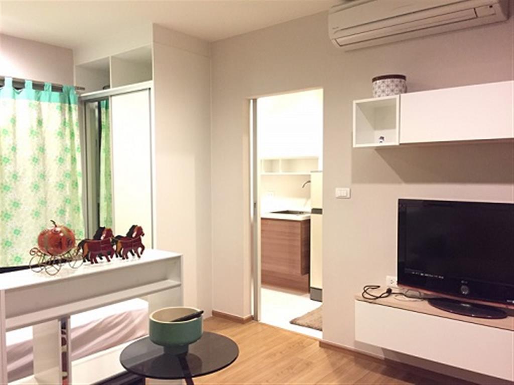 For rent Fuse Chan Sathorn only 11,000 bath full furnished ready to move in today!